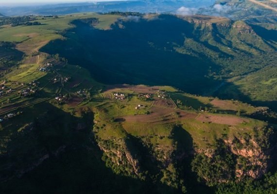 Valley of A Thousand Hills