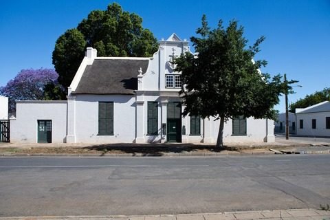 graaff_reinet House in Graaff Reinet
